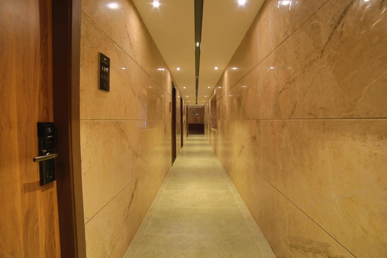 Hotel Rock Regency Mount Abu - A Boutique Rodetel Exteriör bild