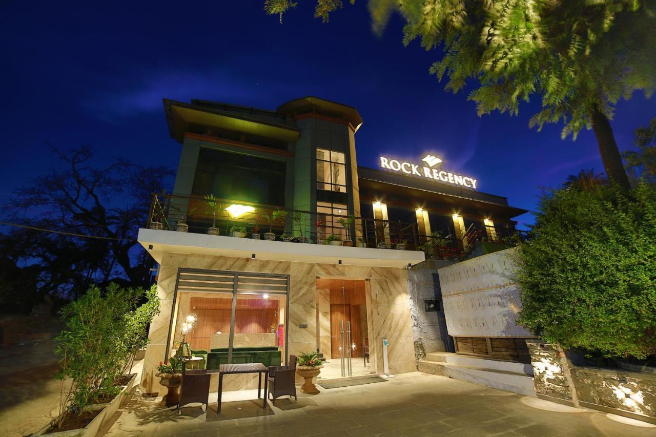 Hotel Rock Regency Mount Abu - A Boutique Rodetel Exteriör bild
