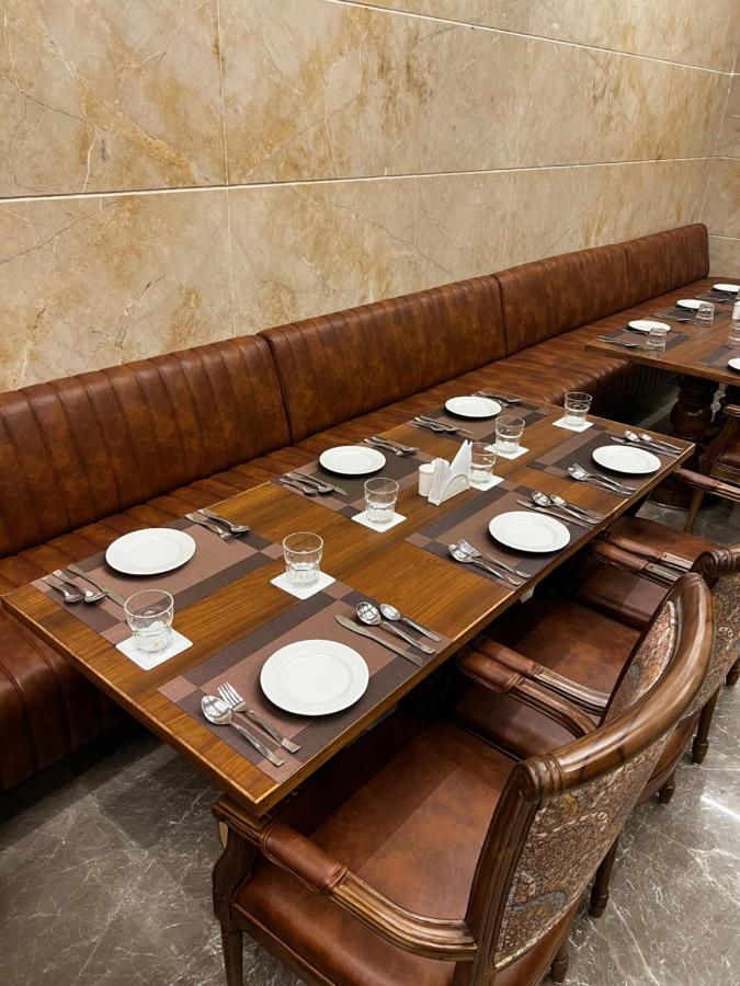 Hotel Rock Regency Mount Abu - A Boutique Rodetel Exteriör bild