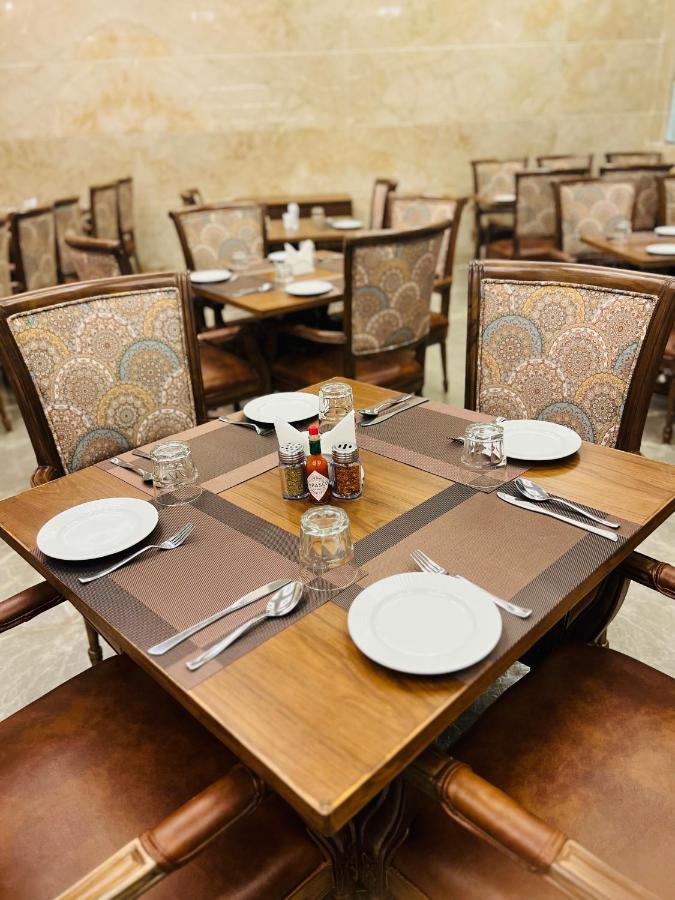 Hotel Rock Regency Mount Abu - A Boutique Rodetel Exteriör bild